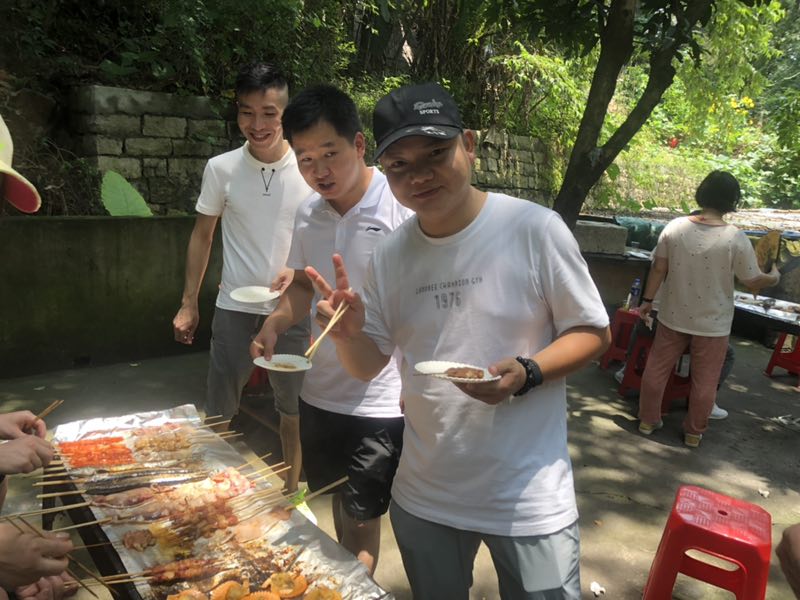 福州英諾科技全體員工于福州國家森林公園開展團(tuán)建活動(dòng)